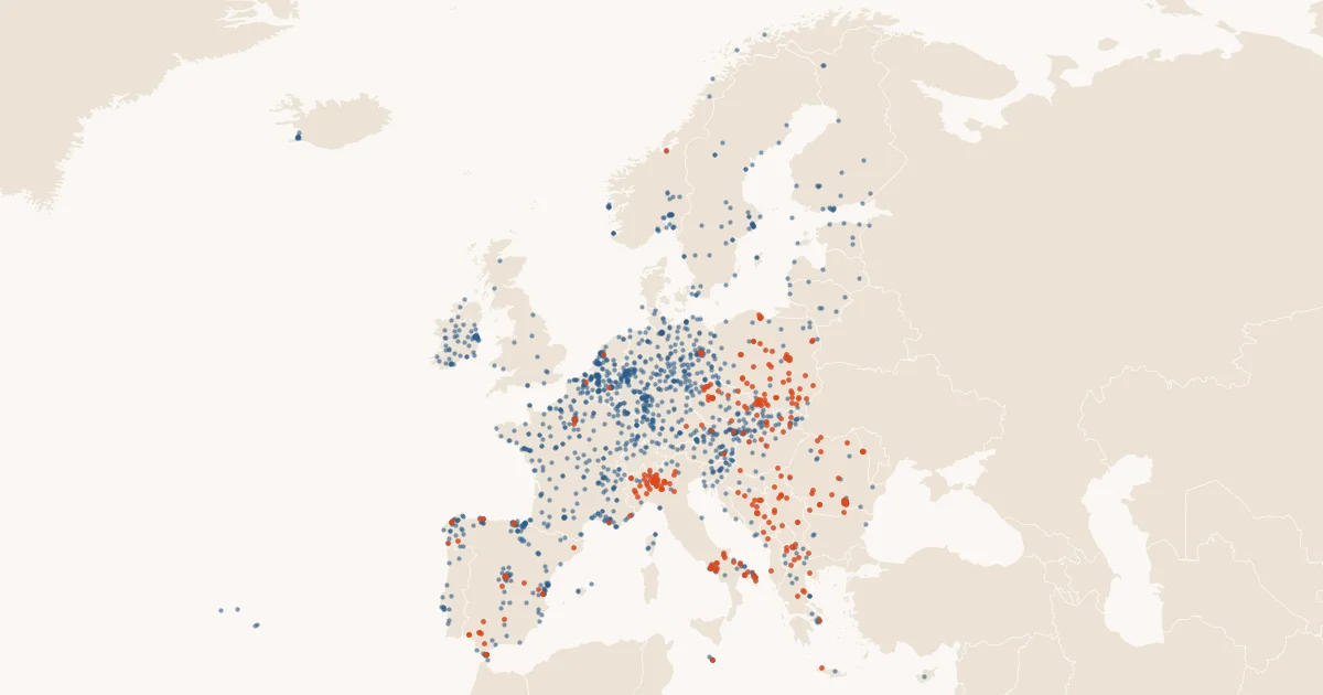 1,671 PM2.5 stations, their last 30 days' mean; orange: 10 µg/m³ or more.